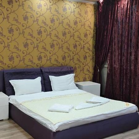 Nurly Tau 2Room Apartments Almaty Ngoại thất bức ảnh