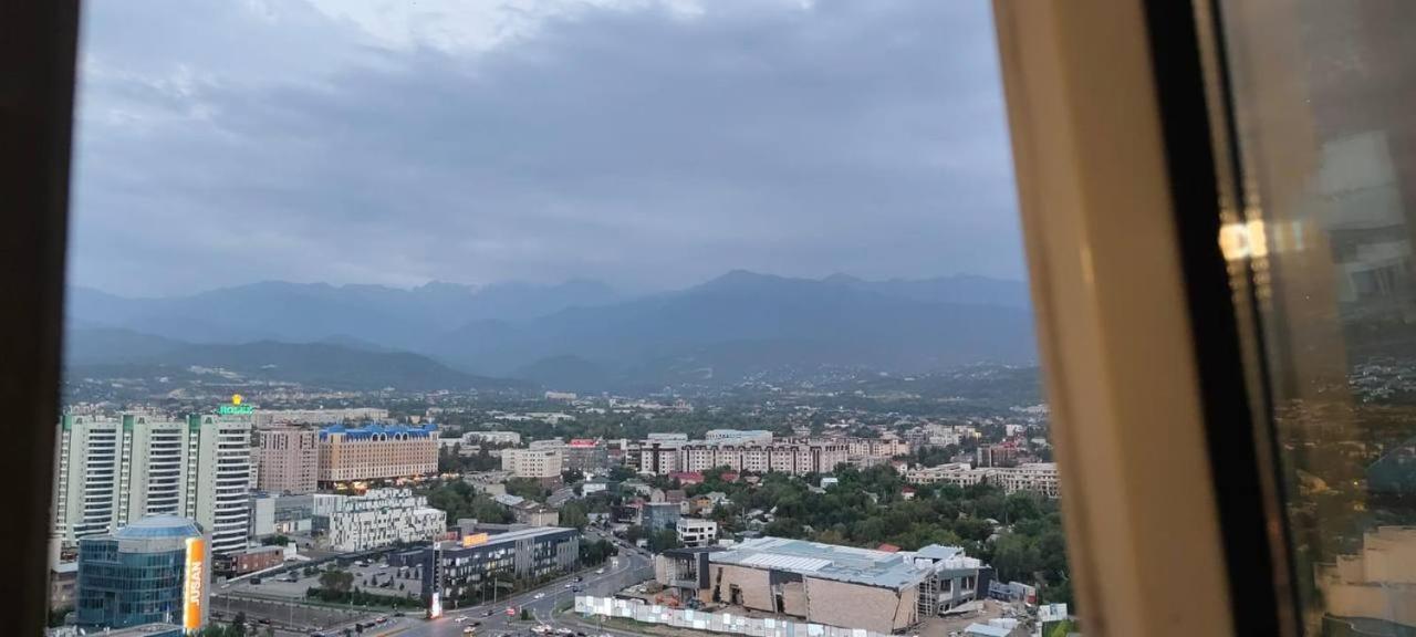 Nurly Tau 2Room Apartments Almaty Ngoại thất bức ảnh