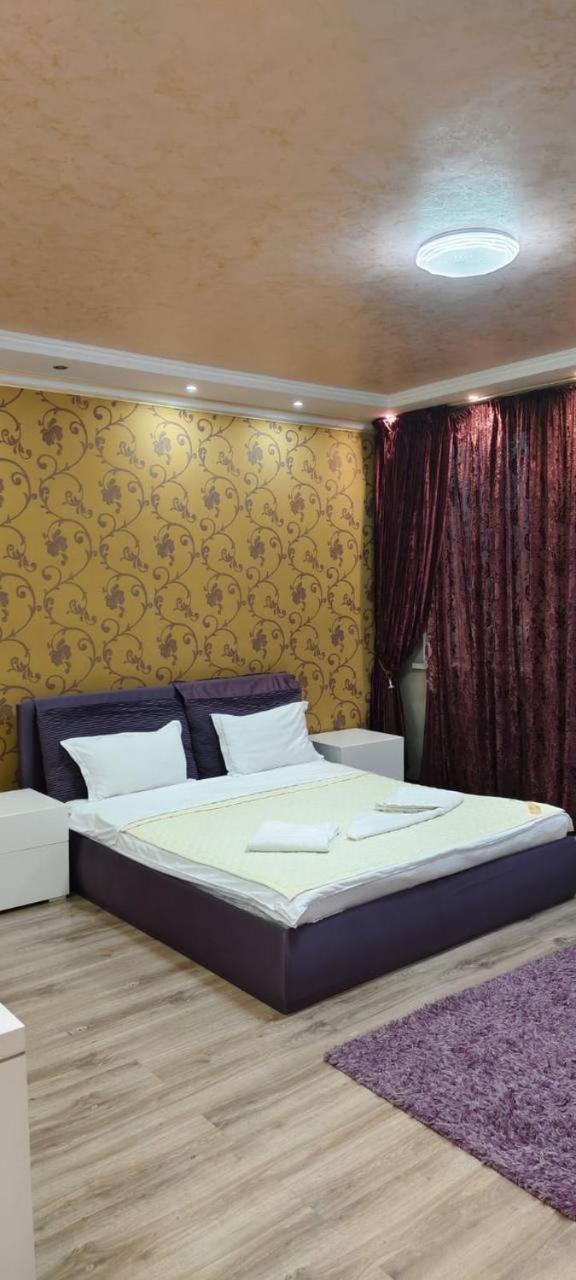 Nurly Tau 2Room Apartments Almaty Ngoại thất bức ảnh