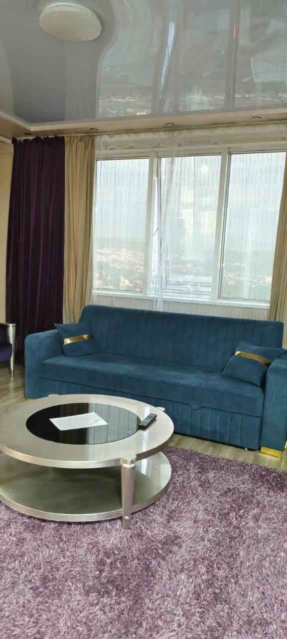 Nurly Tau 2Room Apartments Almaty Ngoại thất bức ảnh