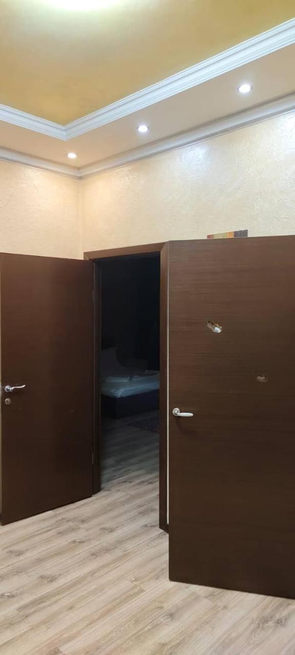 Nurly Tau 2Room Apartments Almaty Ngoại thất bức ảnh